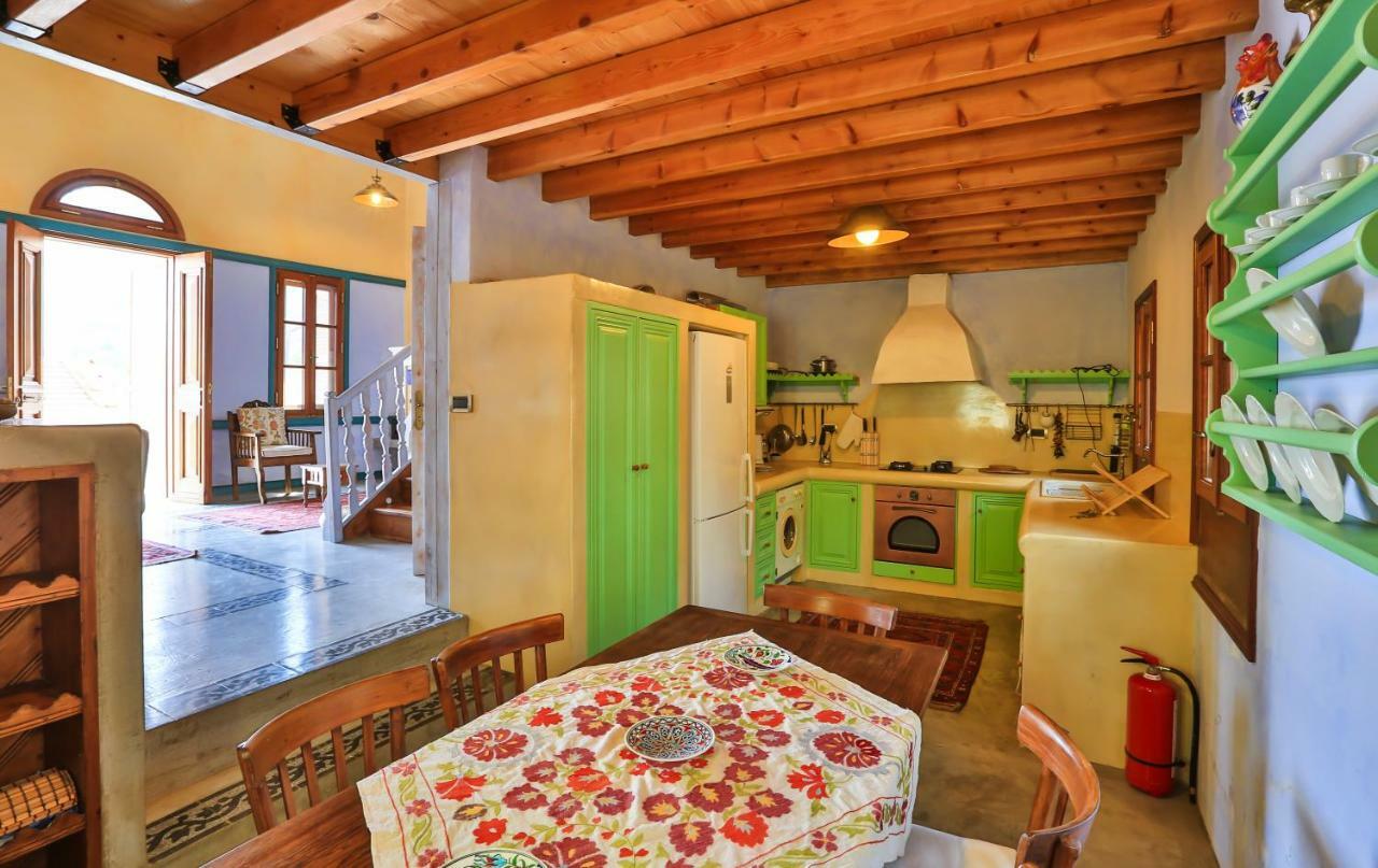 Villa Pera Meria Mejíszti Kültér fotó